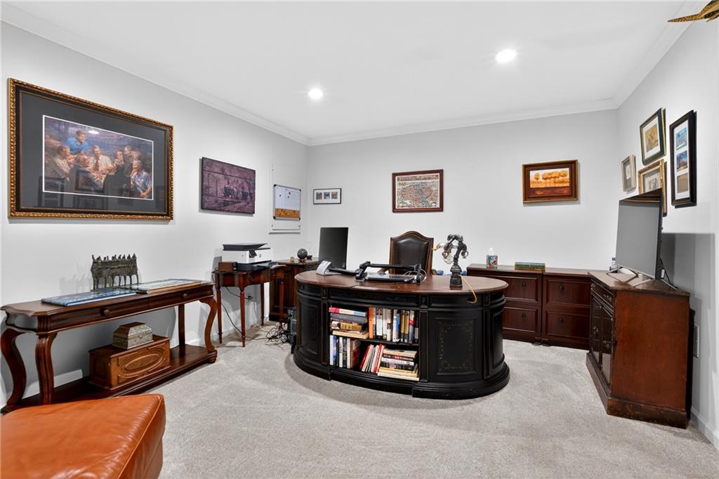 464 Manor Oak Lane SE