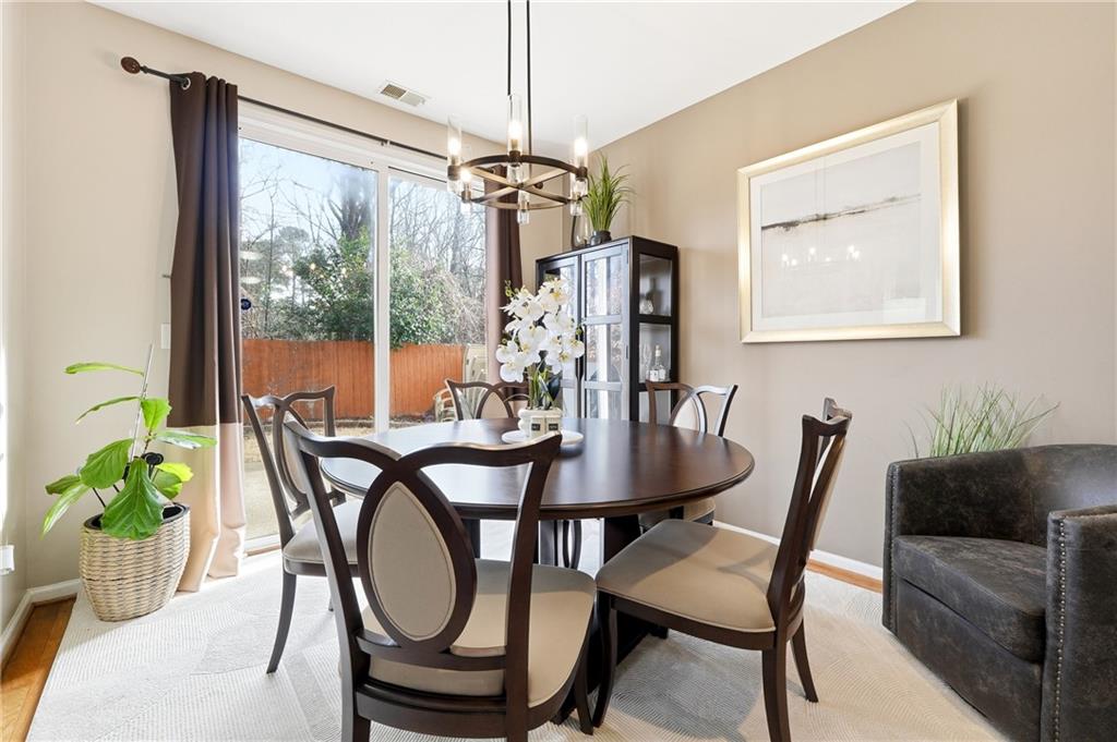 529 Mirramont Place