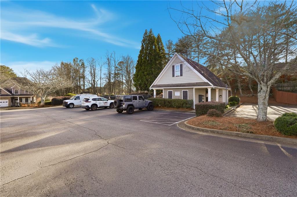 529 Mirramont Place