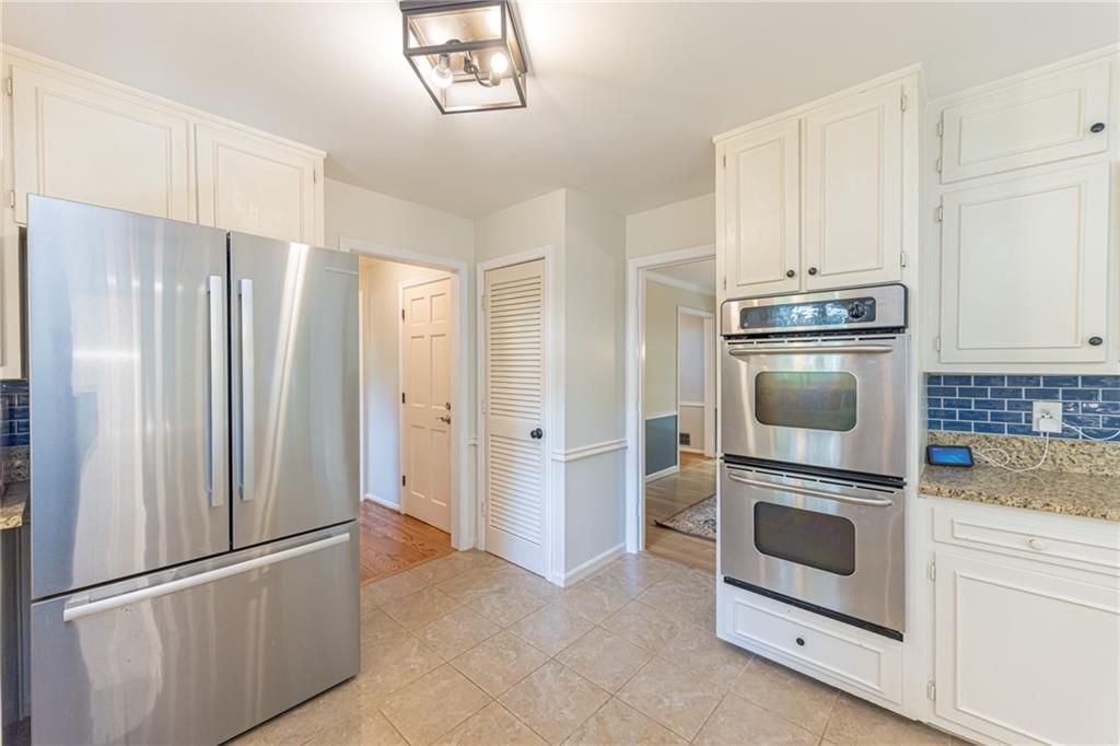5184 Deering Trail