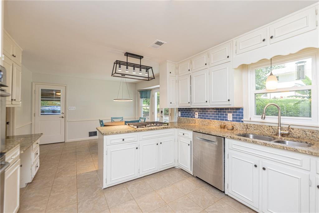 5184 Deering Trail