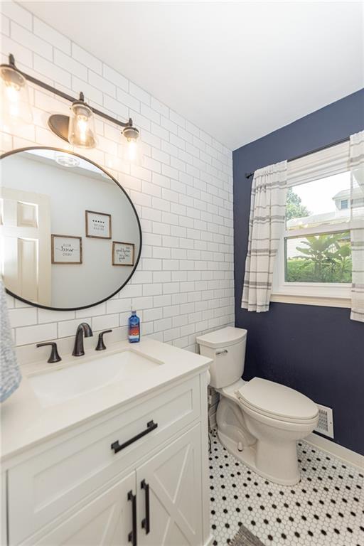 5184 Deering Trail
