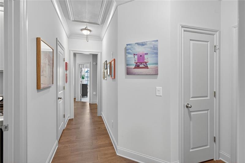 1956 Skyfall Circle NE