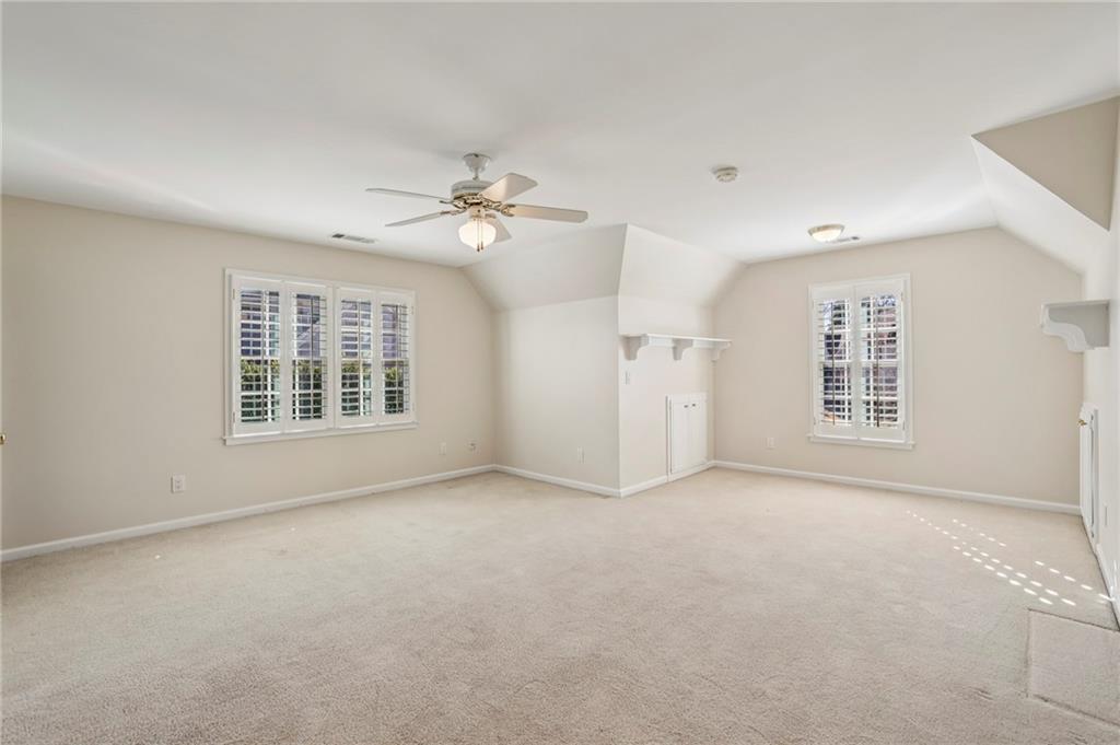 12215 Winding Oak Trail