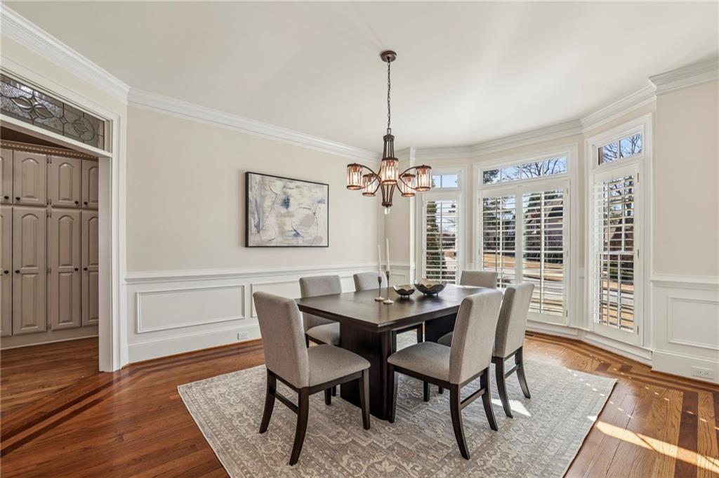 12215 Winding Oak Trail