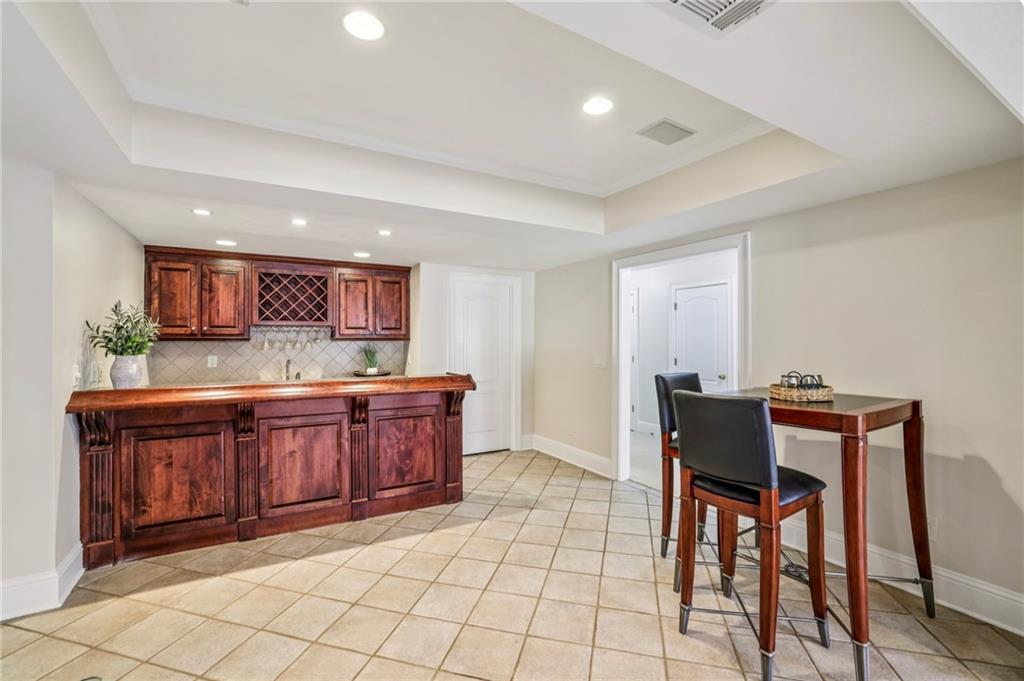 12215 Winding Oak Trail