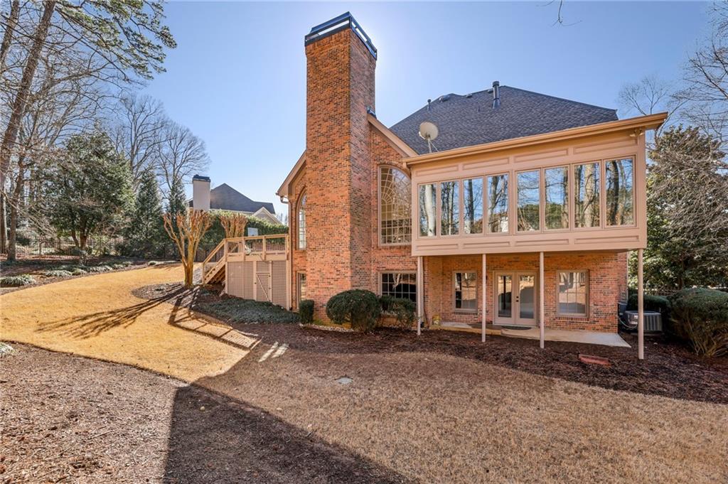 12215 Winding Oak Trail