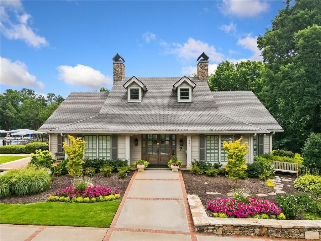 12215 Winding Oak Trail