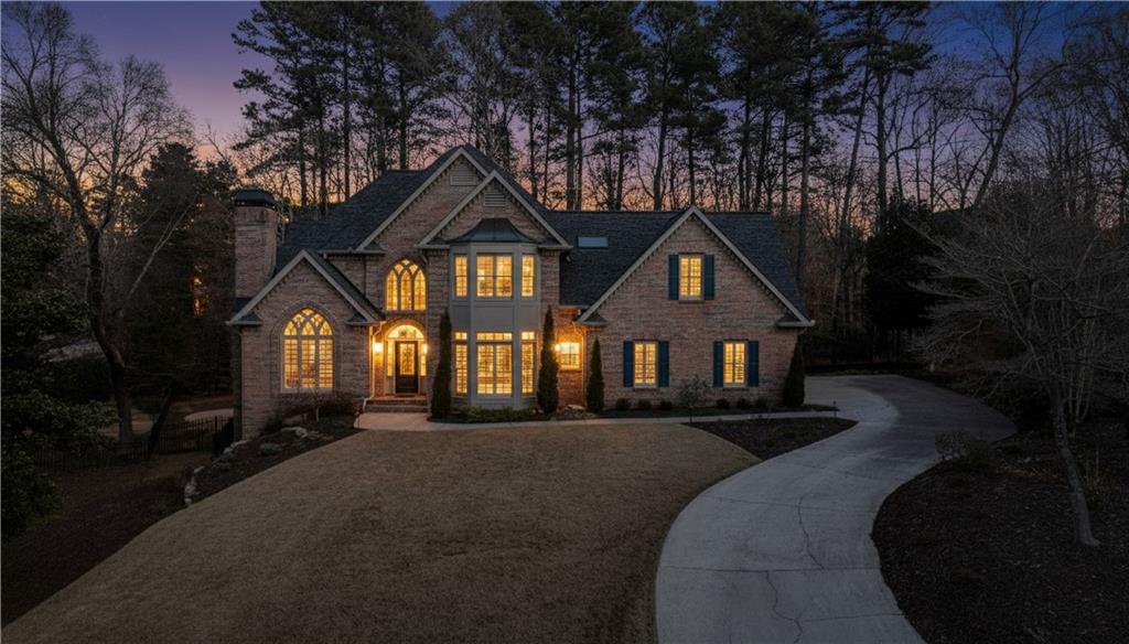 12215 Winding Oak Trail