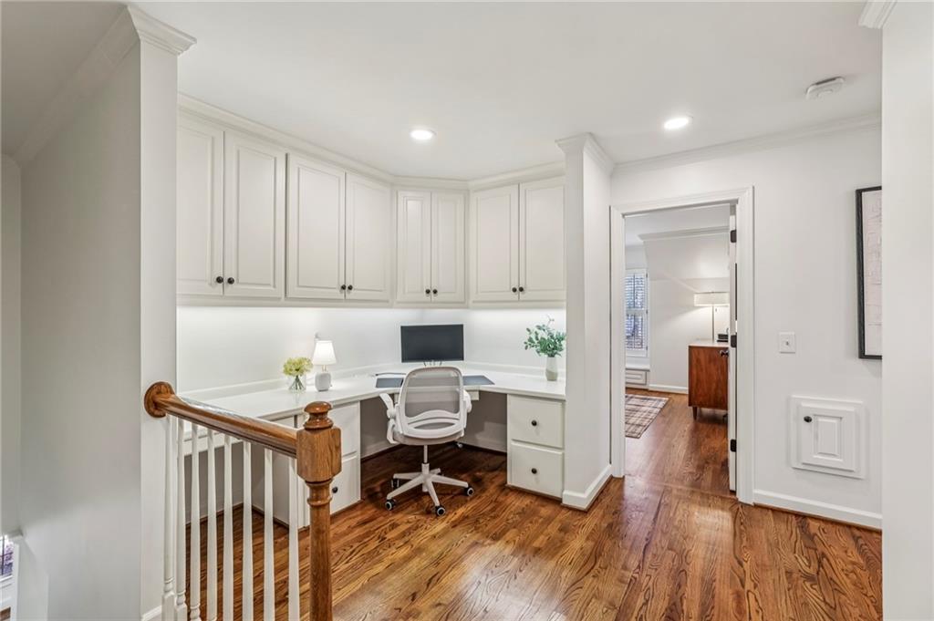12090 Meadows Lane