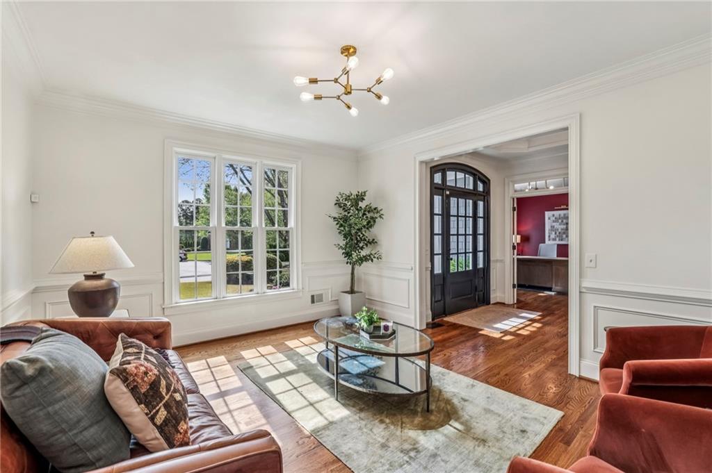 12090 Meadows Lane
