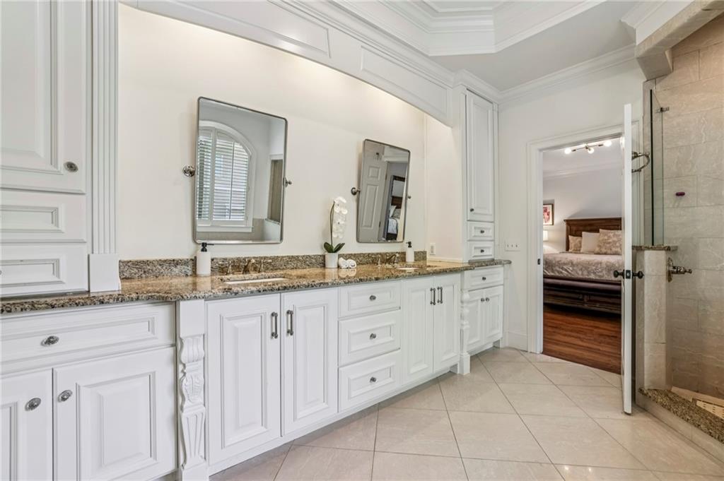 12090 Meadows Lane