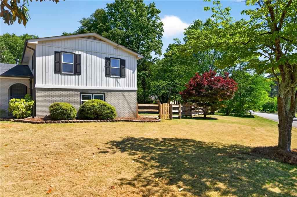 1270 Little Acres Place