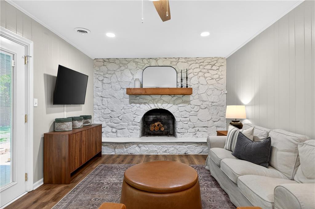 1270 Little Acres Place