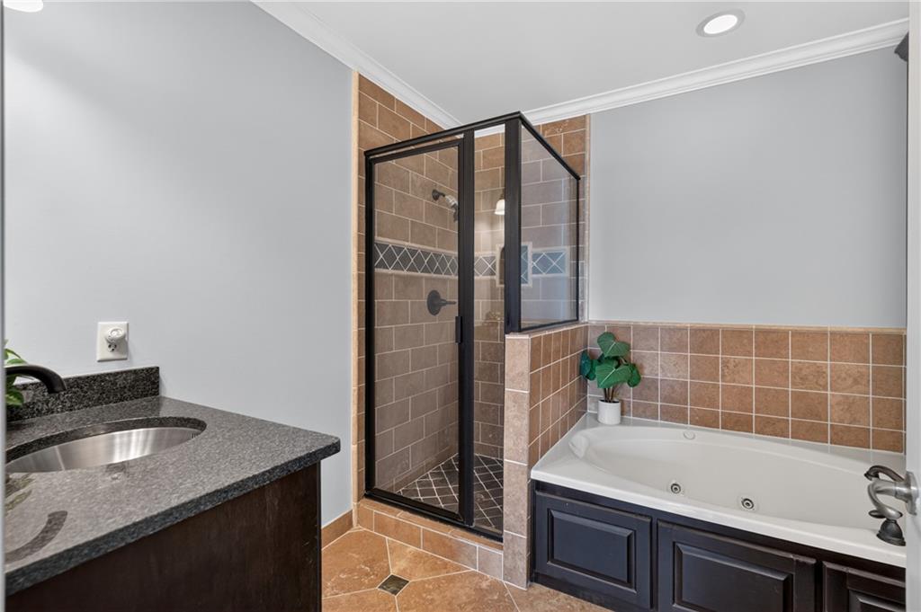2277 Peachtree Road NE Unit 610