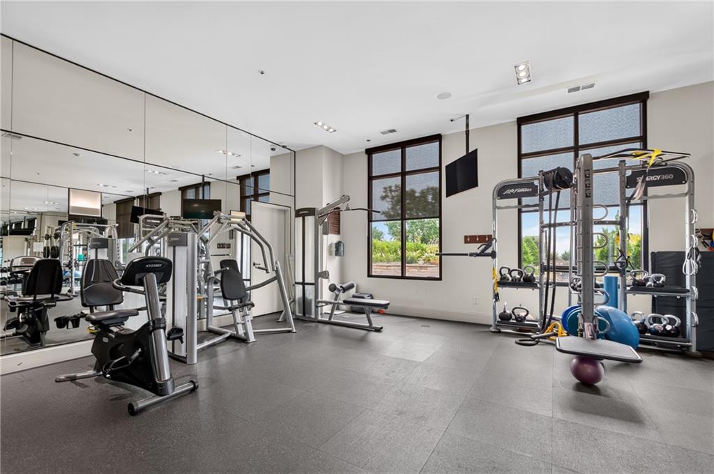 2277 Peachtree Road NE Unit 610