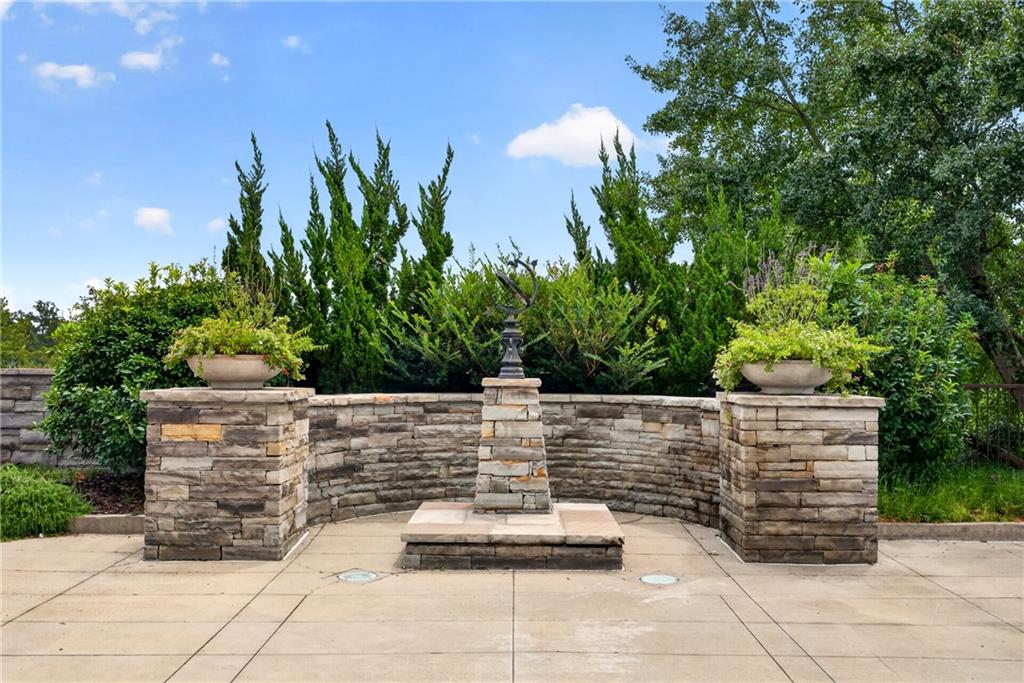2277 Peachtree Road NE Unit 610