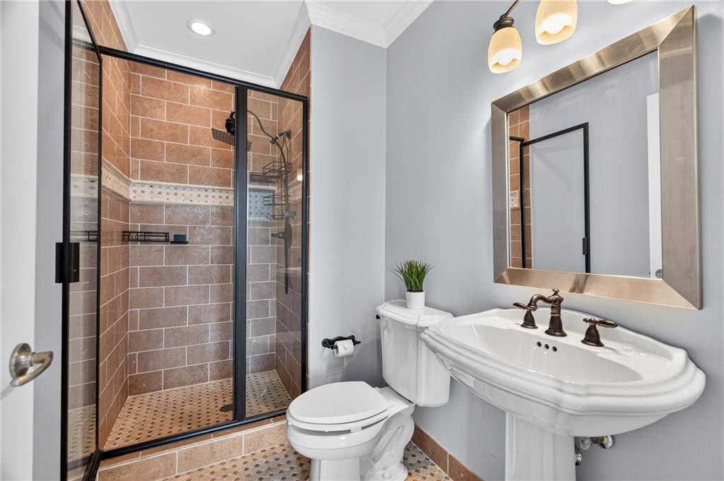 2277 Peachtree Road NE Unit 610