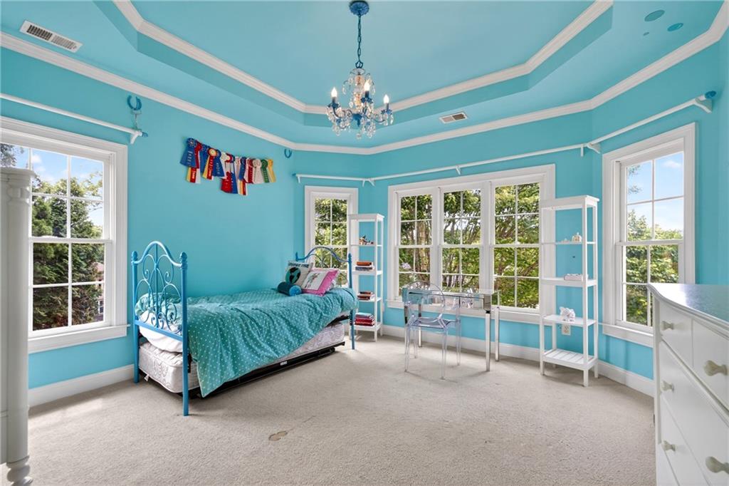 2612 Canopy Lane