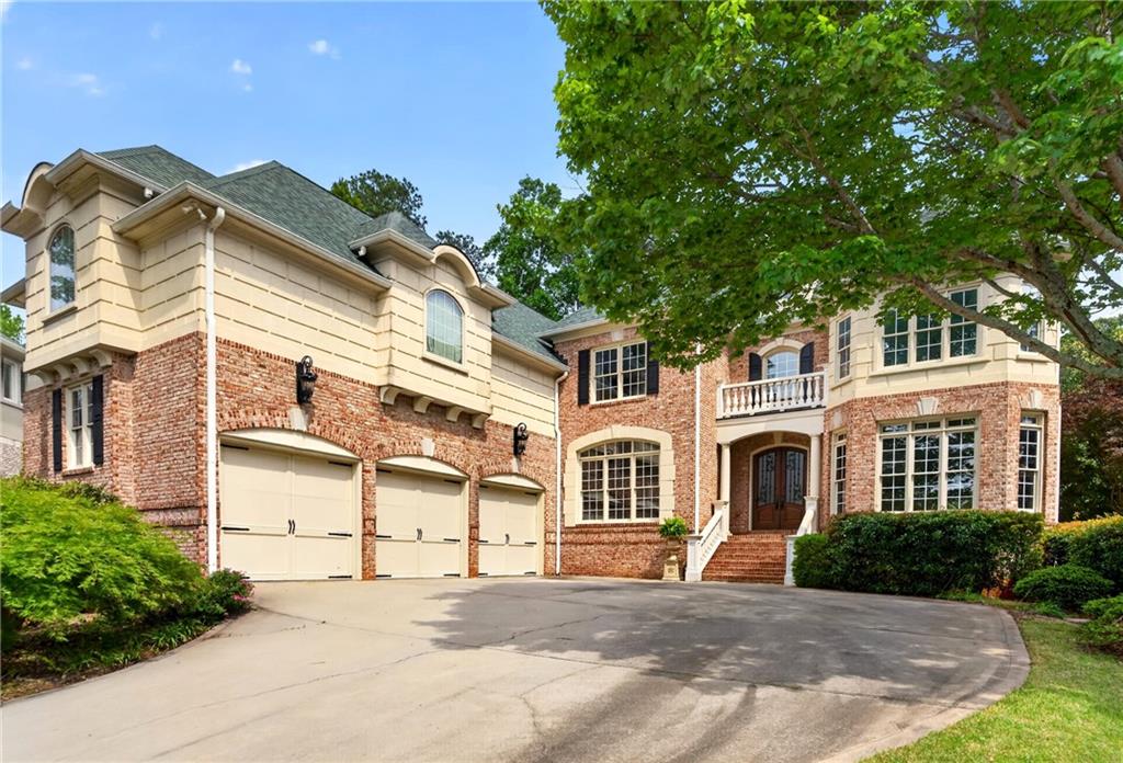 2612 Canopy Lane