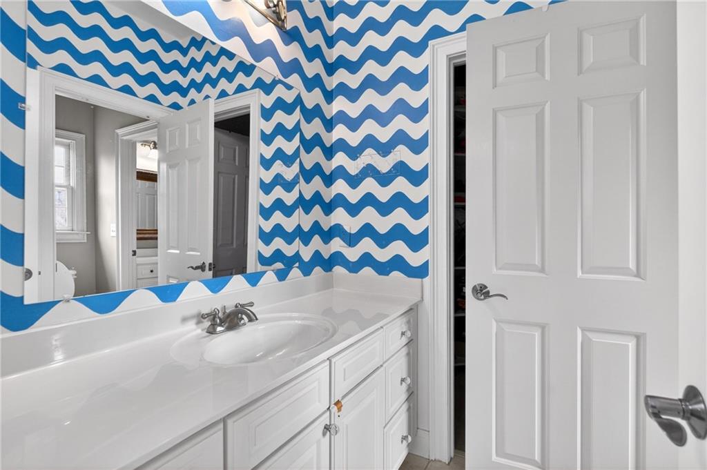 2612 Canopy Lane