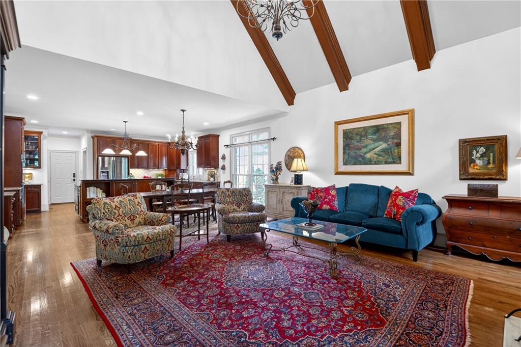2612 Canopy Lane