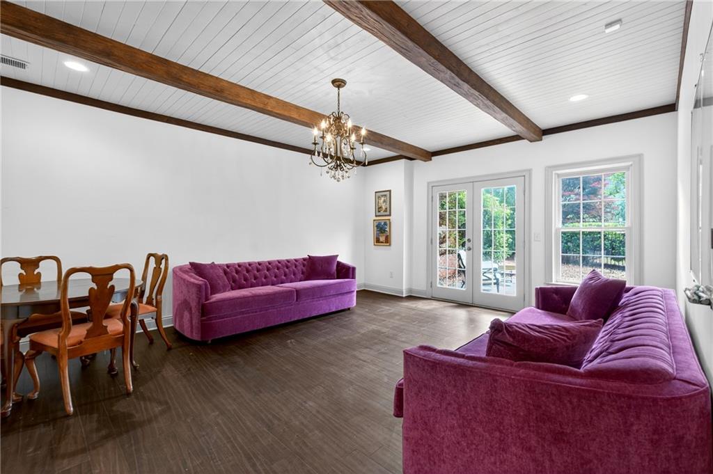 2612 Canopy Lane