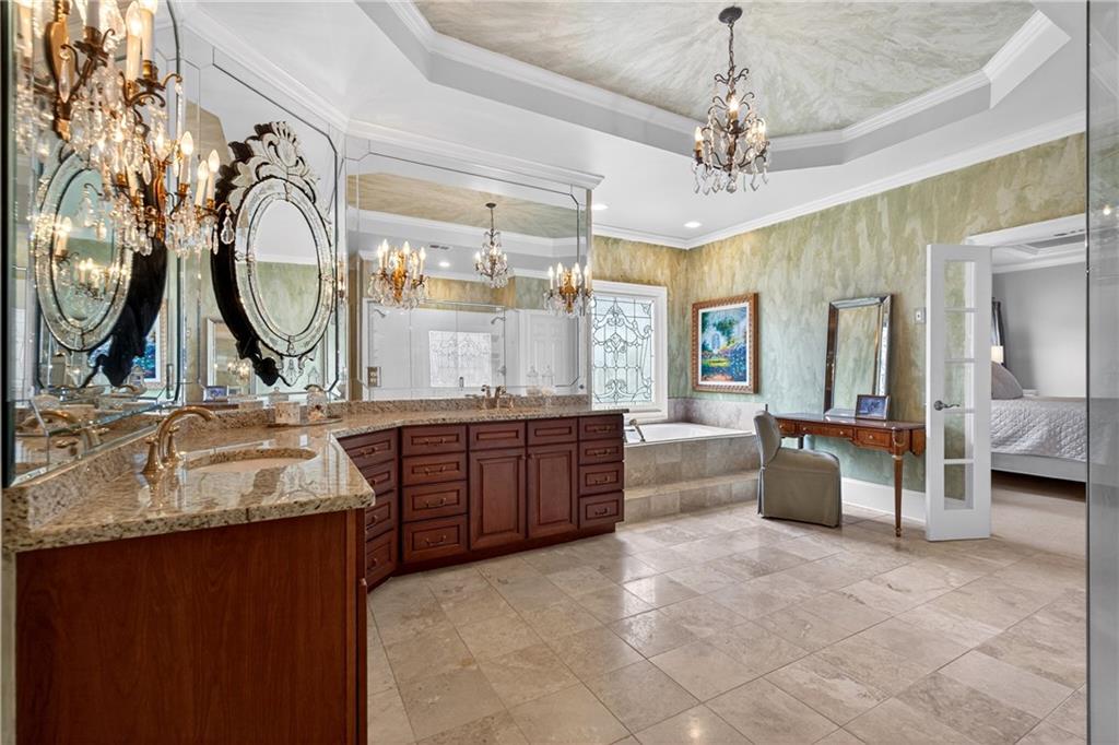 2612 Canopy Lane