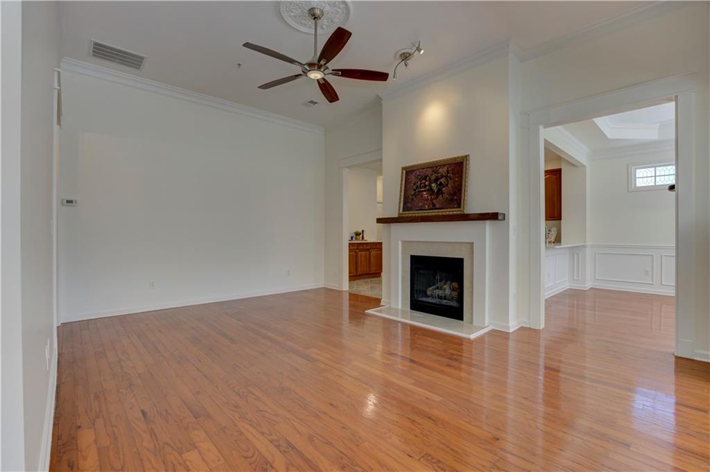 232 Glens Loop
