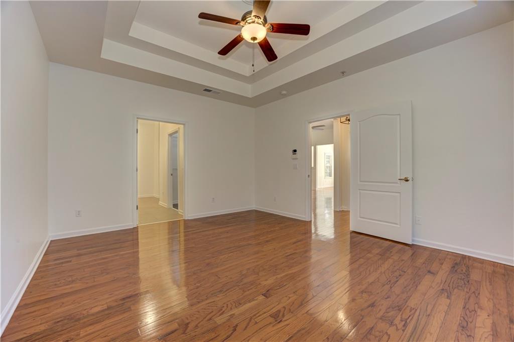 232 Glens Loop