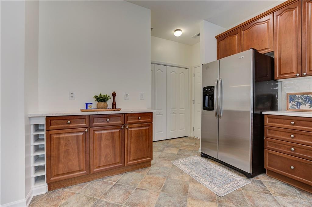 232 Glens Loop