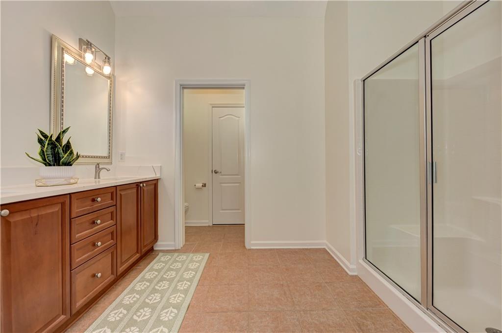 232 Glens Loop