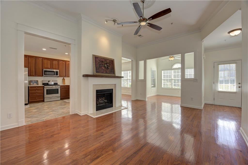 232 Glens Loop
