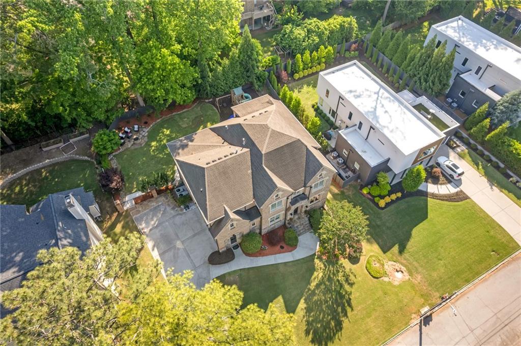2248 Oakawana Drive NE