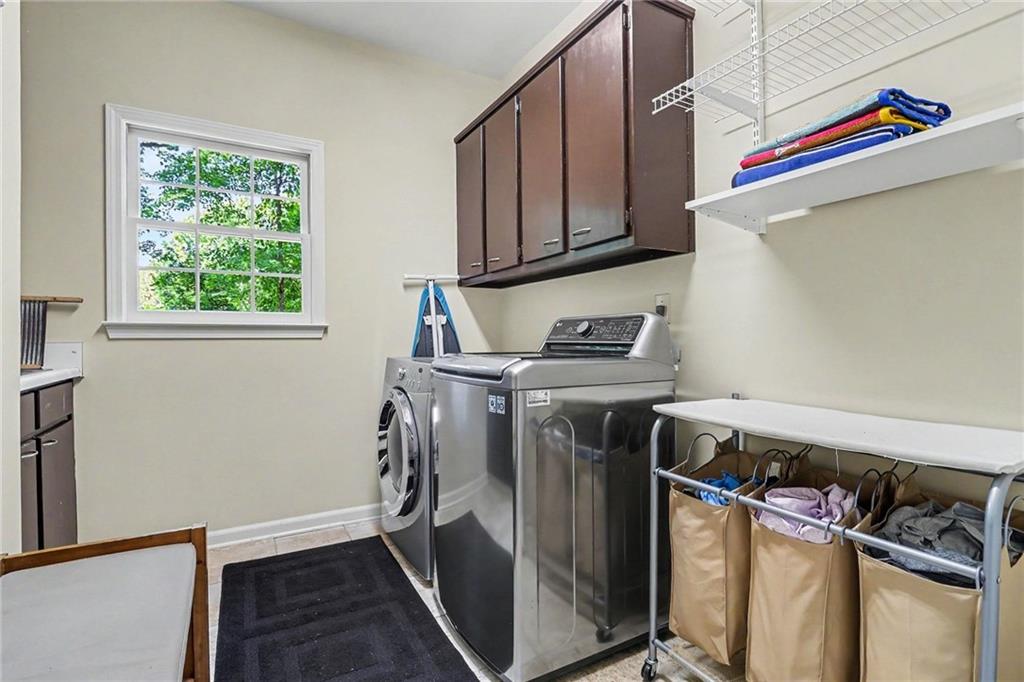 350 Creekview Terrace