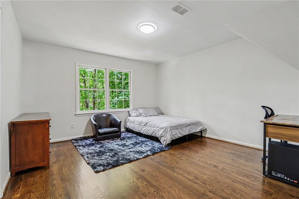 350 Creekview Terrace