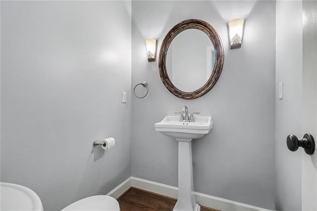 350 Creekview Terrace
