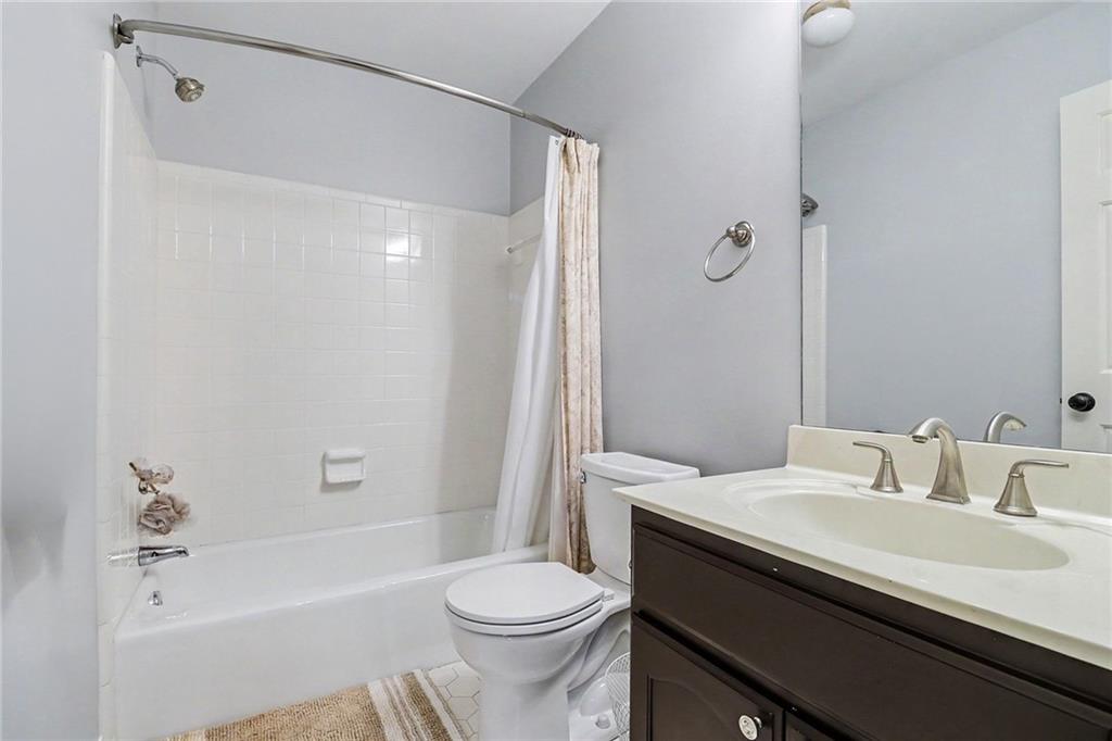 350 Creekview Terrace