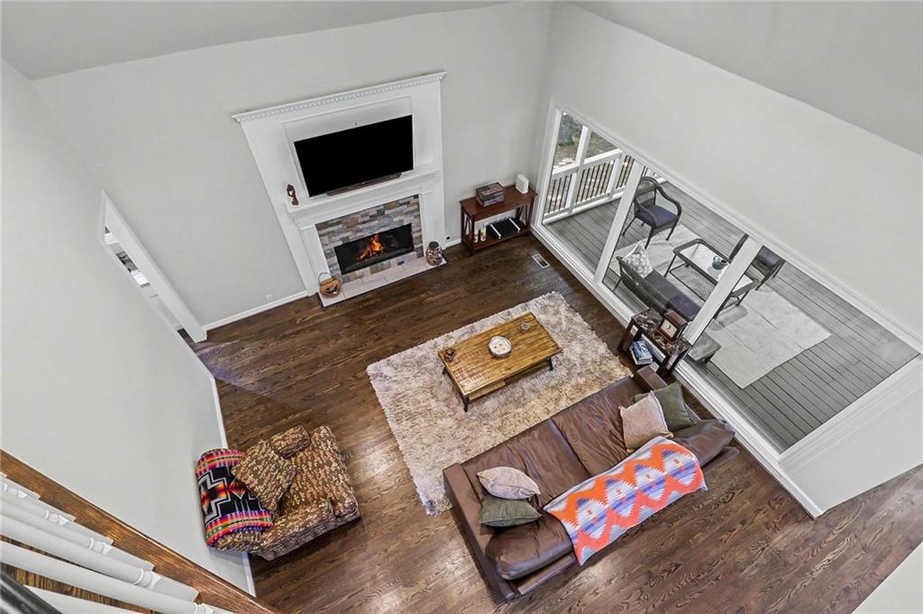 350 Creekview Terrace
