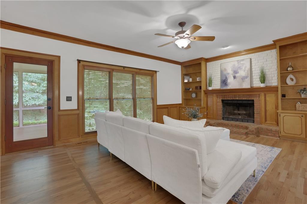2405 Woodbridge Drive