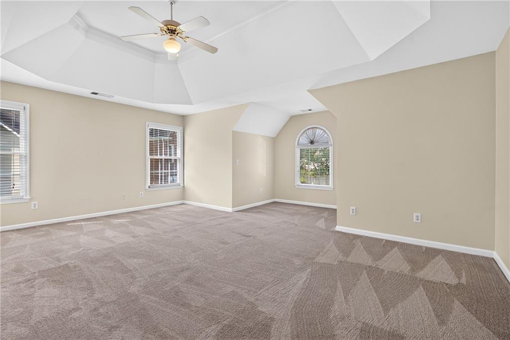 2311 Ravinia Court NE