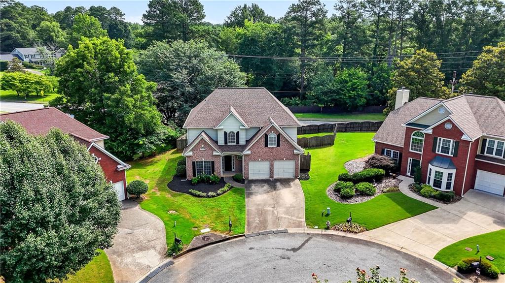 2311 Ravinia Court NE