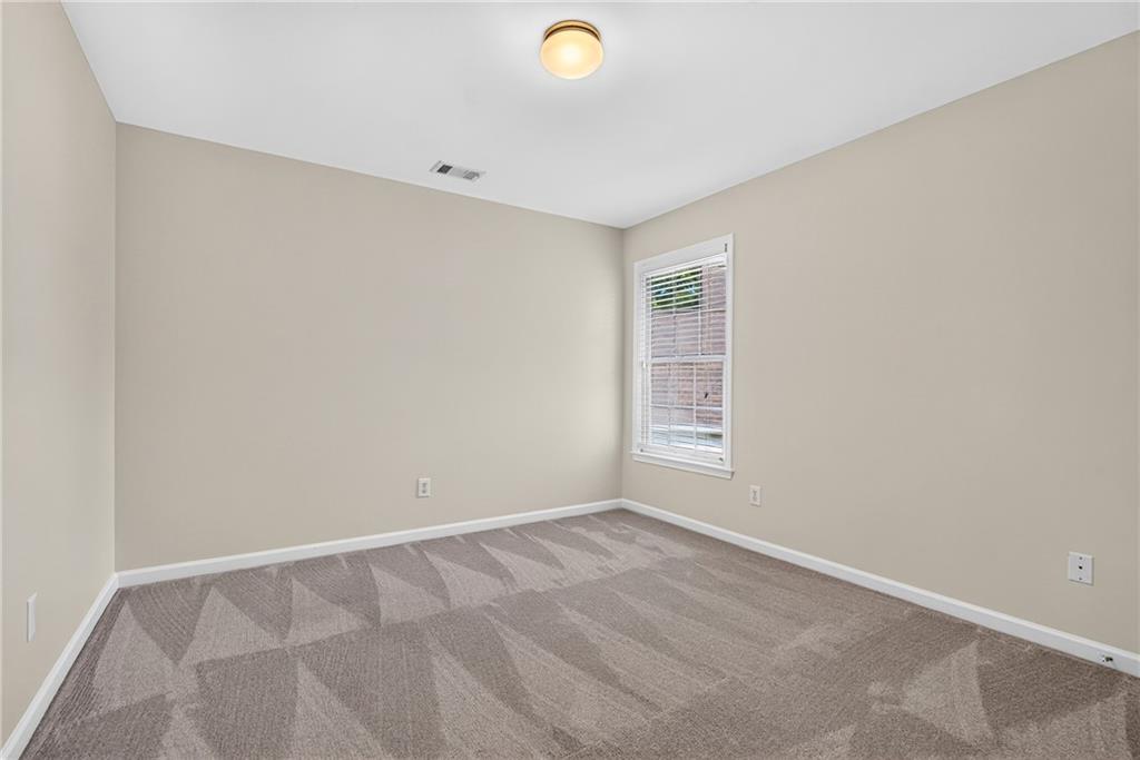 2311 Ravinia Court NE