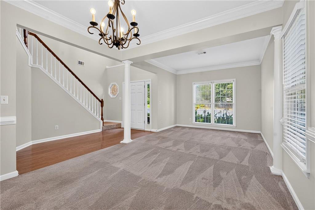 2311 Ravinia Court NE