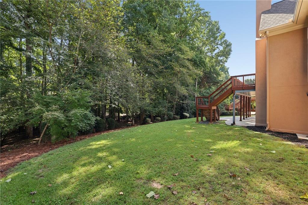 12135 Helleri Hollow