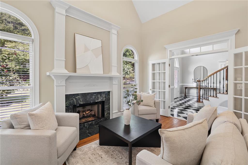 12135 Helleri Hollow