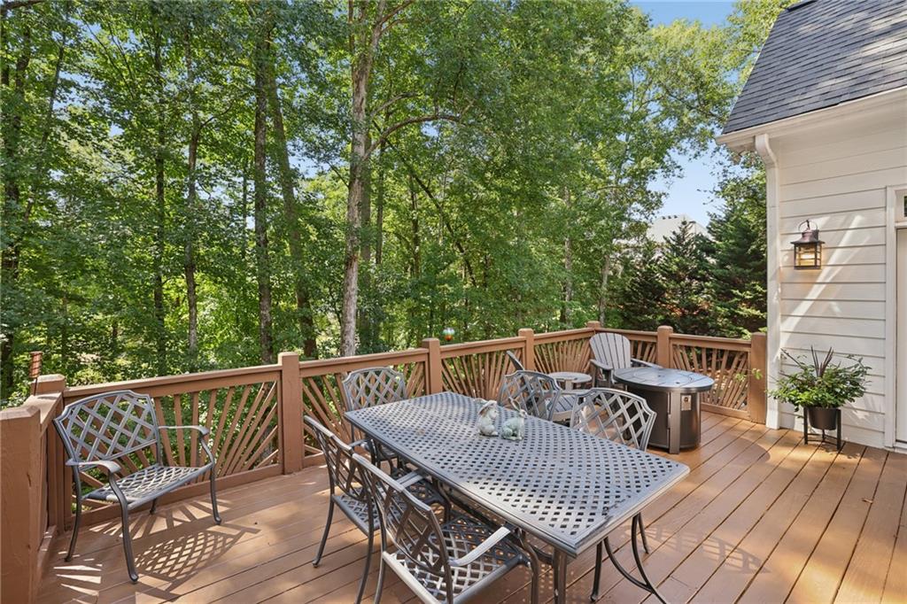 465 W Magnolia Circle