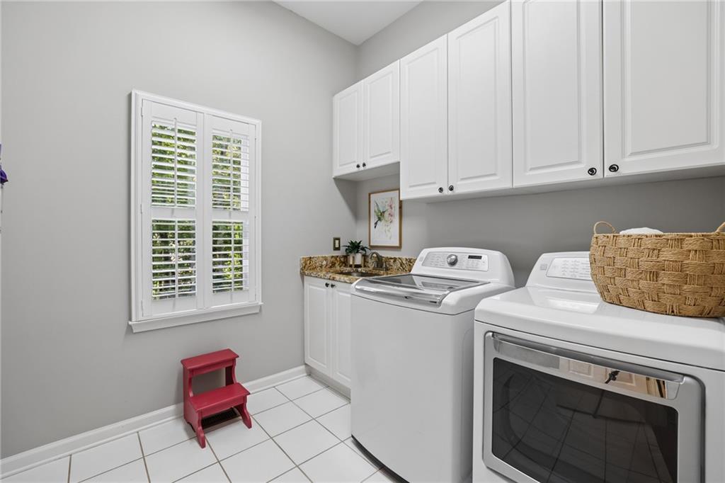 465 W Magnolia Circle