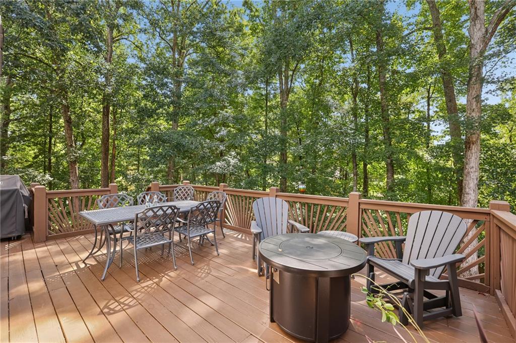 465 W Magnolia Circle