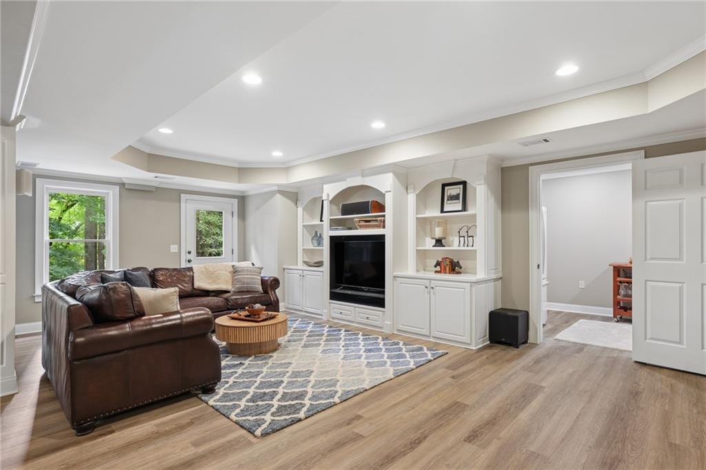 465 W Magnolia Circle